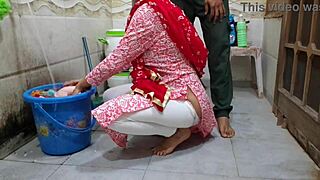 bhabhi risks outdoor bathroom fuck while washing clothes quickie style