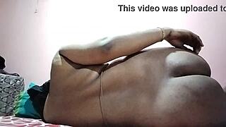 learning erotic massage secrets from sexy indian beauty