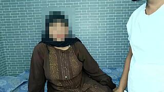 Muslim hijab girl trades pussy for cash with porn maker outdoors?