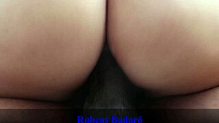 PADRASTO ENFIA PAU IMENSO NO CU DA ENTEADA RABUDA. Video completo red sheer.