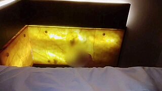 Cámara Oculta 18-Year-Old Morrita Bedroom Cum Swallow Miniskirt