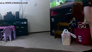 chubby mommy bends in shorts for house cleaning fun