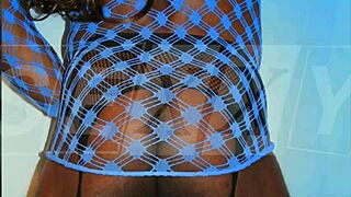 Heart pounds for this lingerie ladyboy's seductive panty poses