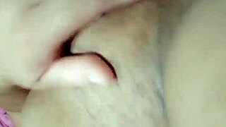 licking vibrator honey and cumming hard