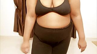 damn this sexy jharkhand indian babe's big tits got me hooked 🔥🍒