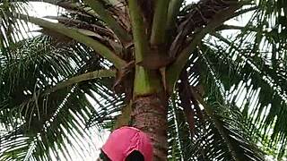 Keeping up with crazybitch's wild workout vibes 💪😜