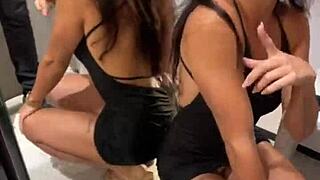 flashing big ass then quick public pound in dressing room! 😈🍑