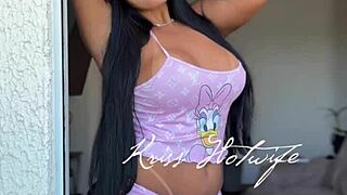 naked neighbor waits in exclusive fan club