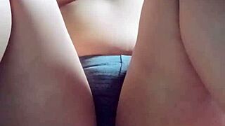 Amateur Asian Bedroom Mouth Fucked by Roommate