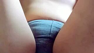 Amateur Asian Bedroom Mouth Fucked by Roommate