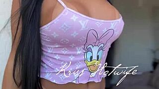 naked neighbor waits in exclusive fan club