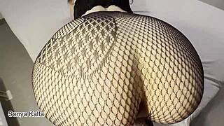 is stepmom's big ass worth doggy while daddy sleeps?