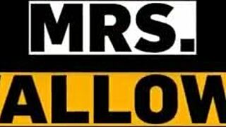 sexy czech babe sucks off gastarbeiter for cash in steamy office