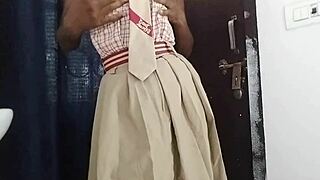 hey desi college girl sneaks to forest for big cock pounding 🍆🌳💦