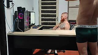 backstage they pound the hot big ass babe bareback till she squirts hard