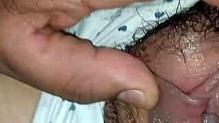 bold latina milf unleashes amateur casero passion