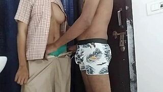 hey desi college girl sneaks to forest for big cock pounding 🍆🌳💦