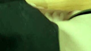 wanna play with elza kom's curvy ass and huge cock toys