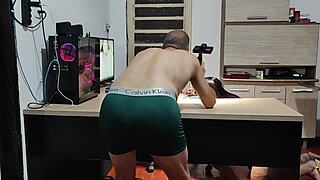 backstage they pound the hot big ass babe bareback till she squirts hard