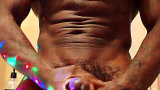 Worship this monster BBC hallelujah or get humiliated by the muscle god's cumshot explosion!