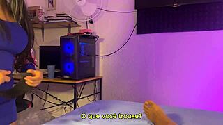 Madrasta Peituda Seduces Enteado to Fill Her Wet Buceta with Creampie