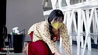 Indian maid saanvi bahl licks boss pussy rough before fucked at office!