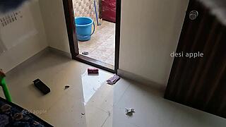 hey check out flashing my big ass and tits to desi maid shreya roy