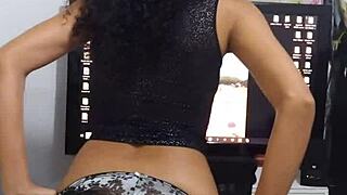 jades beautiful latina ass flashes in fishnets housewife tease