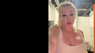 wanna join my big ass shower and titty play?!