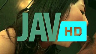 outdoor japanese adventure features yui kasugano's shaved pussy