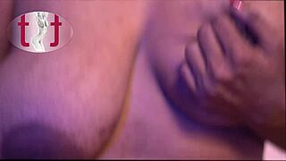 Indian Beauty In Saree Fingers Shaved Pussy Moans At Fashion Fiesta Party Orgasm