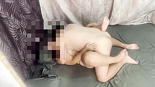 échame la pata con esta amiga del trabajo gordibuena hasta el orgasmo