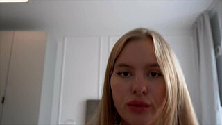 i love my baddies blonde's blowjob pussy footjob