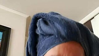 wanna see this milf give a sloppy blowjob then take facial cum?