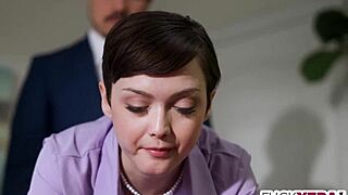 i'm the tiny secretary an my new boss fucks me deep in office