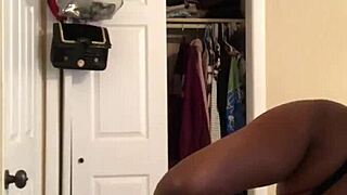fat ebony ass and pussy twerking shakes wildly in sexy rhythm 😈🍑