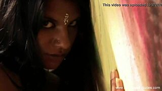 i'm that beautiful indian babe unleashing hidden desires