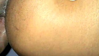 Chickens wake up as peruvian stud enters bedroom slamming big ass ebony couple close up