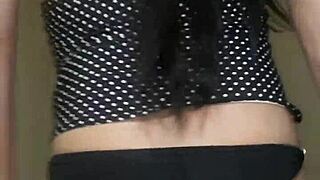 yo linda girl looking so damn sexy in that crossdressing outfit wanna play?