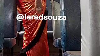 hey indian crossdresser slut lara dsouza buses it up sexy!
