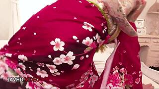 gorgeous cosplay milf deepthroats before hardcore threesome creampie pound!