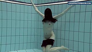 Flashing these bright tits underwater has everyone going wild 😈🌊