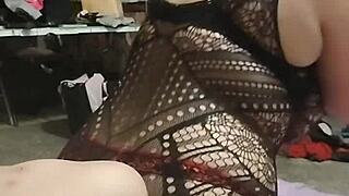 cheatin' whore deepthroats then fucks while chattin' on phone with husband