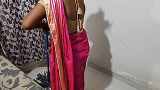 Bhabhi spreads shaved pussy for boyfriend's hard fuck and cum