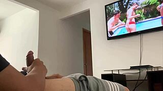 thought i was alone but horny latina mother in law watched me jerk off 😈🔥