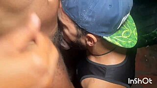 fudendo forte o rabo peludo mais famoso de sp, gloryhole preview
