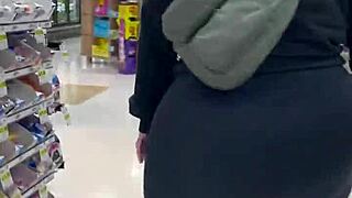 Phat Ass Heather's Yoga Stretches Reveal Massive Curves