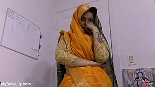 uhh big boobs indian stepmom dirty talks while stepson fingers her wet pussy to creampie
