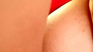 Chubby Oxxo Girl Bounces Teasingly