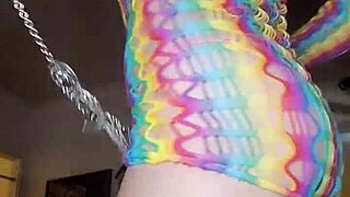 nikki knightly's striptease drivin me crazyyy